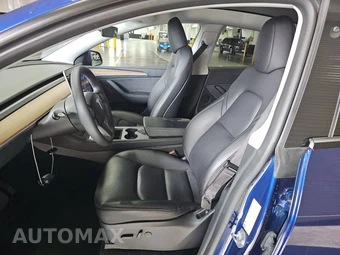 2024 Tesla Model Y Long Range - miniatura 7
