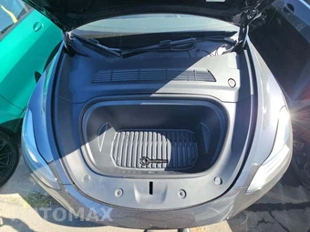 2024 Tesla Model Y Long Range – miniatura 22