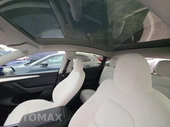 2024 Tesla Model Y Long Range - miniatura 18