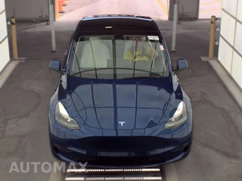 2024 Tesla Model Y Long Range - miniatura 2