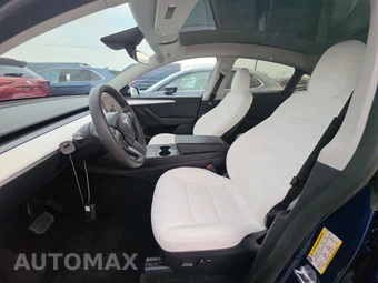 2024 Tesla Model Y Long Range - miniatura 7