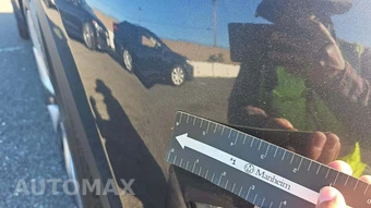 2024 Tesla Model Y Long Range – miniatura 19
