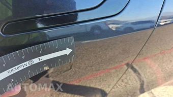 2024 Tesla Model Y Long Range – miniatura 21