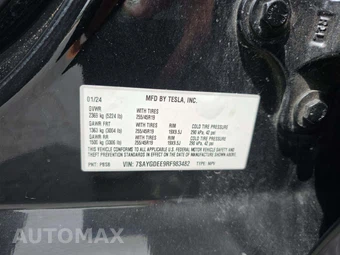 2024 Tesla Model Y Long Range - miniatura 2