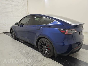 2024 Tesla Model Y Performance - miniatura 6