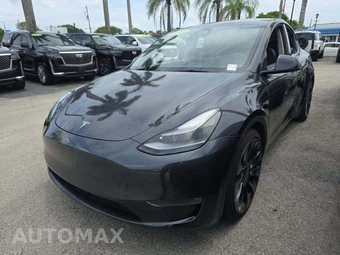 2024 Tesla Model Y Performance