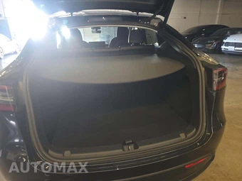 2024 Tesla Model Y Performance - miniatura 14
