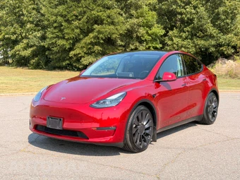 2024 Tesla Model Y Performance - samochód z USA z aukcji Manheim, oferta Kup Teraz w AUTOMAX
