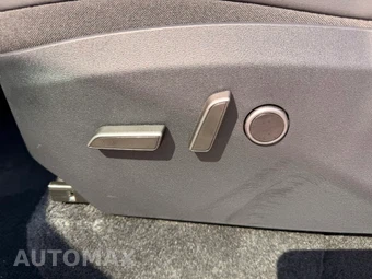 2024 Tesla Model Y Performance - miniatura 11