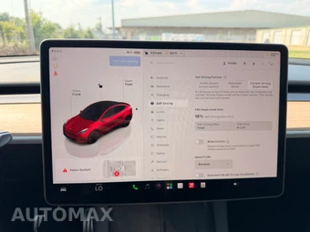 2024 Tesla Model Y Performance - miniatura 22