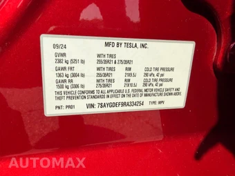 2024 Tesla Model Y Performance - miniatura 25