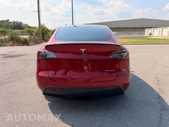2024 Tesla Model Y Performance - miniatura 6