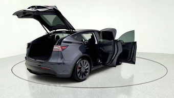 2024 Tesla Model Y Performance - miniatura 18