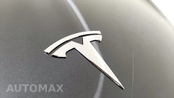 2024 Tesla Model Y Performance - miniatura 31