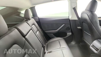 2024 Tesla Model Y Performance - miniatura 38