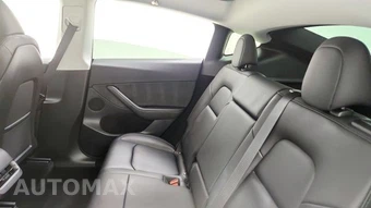 2024 Tesla Model Y Performance - miniatura 42