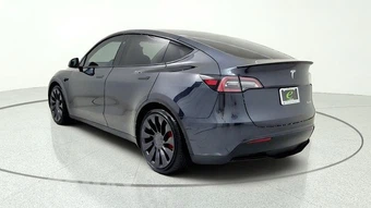 2024 Tesla Model Y Performance - miniatura 6