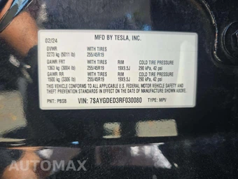 2024 Tesla Model Y Standard Range - miniatura 2
