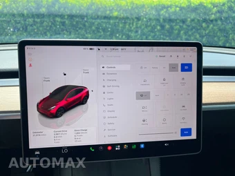2024 Tesla Model Y Standard Range - miniatura 29