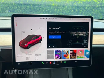 2024 Tesla Model Y Standard Range - miniatura 36