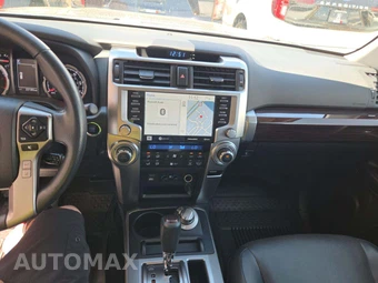 2024 Toyota 4Runner Limited - miniatura 10
