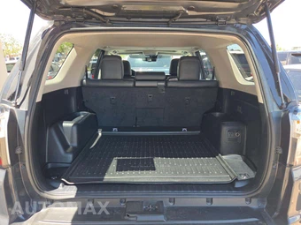 2024 Toyota 4Runner Limited - miniatura 14