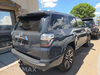 2024 Toyota 4Runner Limited - miniatura 3