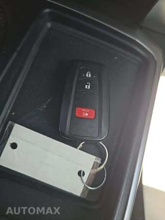 2024 Toyota 4Runner SR5 - miniatura 8