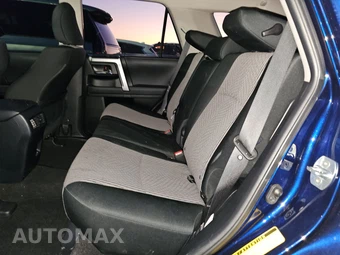 2024 Toyota 4Runner SR5 - miniatura 13