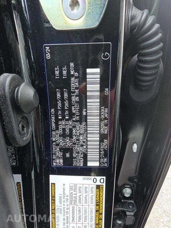 2024 Toyota 4Runner SR5 - miniatura 5