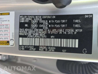 2024 Toyota 4Runner SR5 - miniatura 2