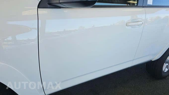 2024 Toyota 4Runner SR5 - miniatura 24