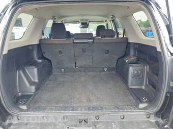 2024 Toyota 4Runner SR5 – miniatura 16
