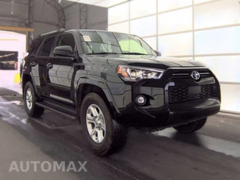 2024 Toyota 4Runner SR5 – miniatura 3