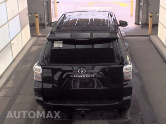 2024 Toyota 4Runner SR5 – miniatura 5