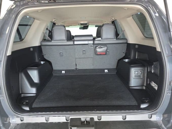 2024 Toyota 4Runner SR5 Premium - miniatura 16
