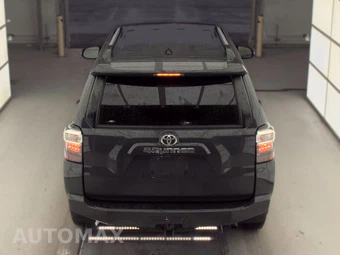 2024 Toyota 4Runner SR5 Premium - miniatura 5