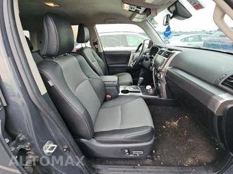 2024 Toyota 4Runner SR5 Premium - miniatura 8