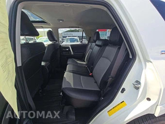 2024 Toyota 4Runner SR5 Premium - miniatura 10