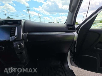 2024 Toyota 4Runner SR5 Premium - miniatura 16