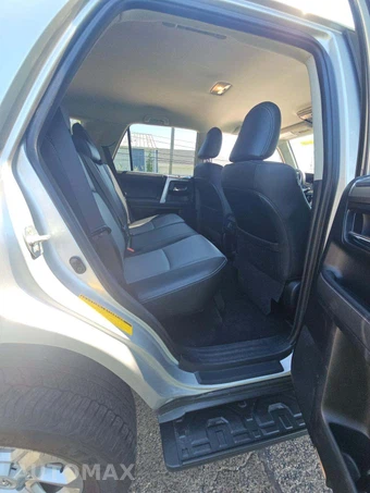 2024 Toyota 4Runner SR5 Premium - miniatura 13