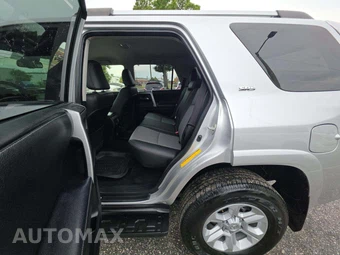2024 Toyota 4Runner SR5 Premium – miniatura 13