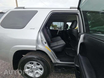 2024 Toyota 4Runner SR5 Premium – miniatura 16