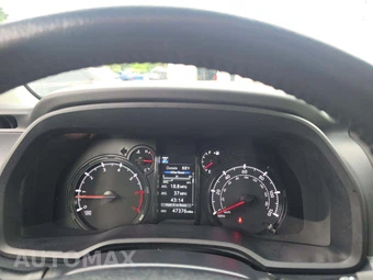 2024 Toyota 4Runner SR5 Premium – miniatura 9