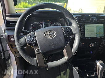 2024 Toyota 4Runner TRD Off Road Premium - miniatura 10