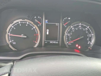 2024 Toyota 4Runner TRD Pro - miniatura 9