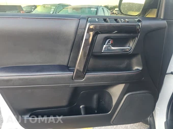 2024 Toyota 4Runner TRD Pro - miniatura 9