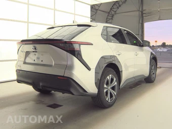 2024 Toyota bZ4X XLE - miniatura 4