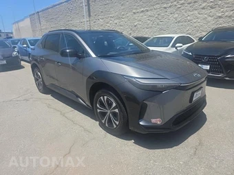 2024 Toyota bZ4X XLE - miniatura 3