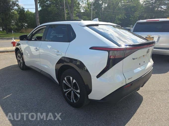 2024 Toyota bZ4X XLE - miniatura 2